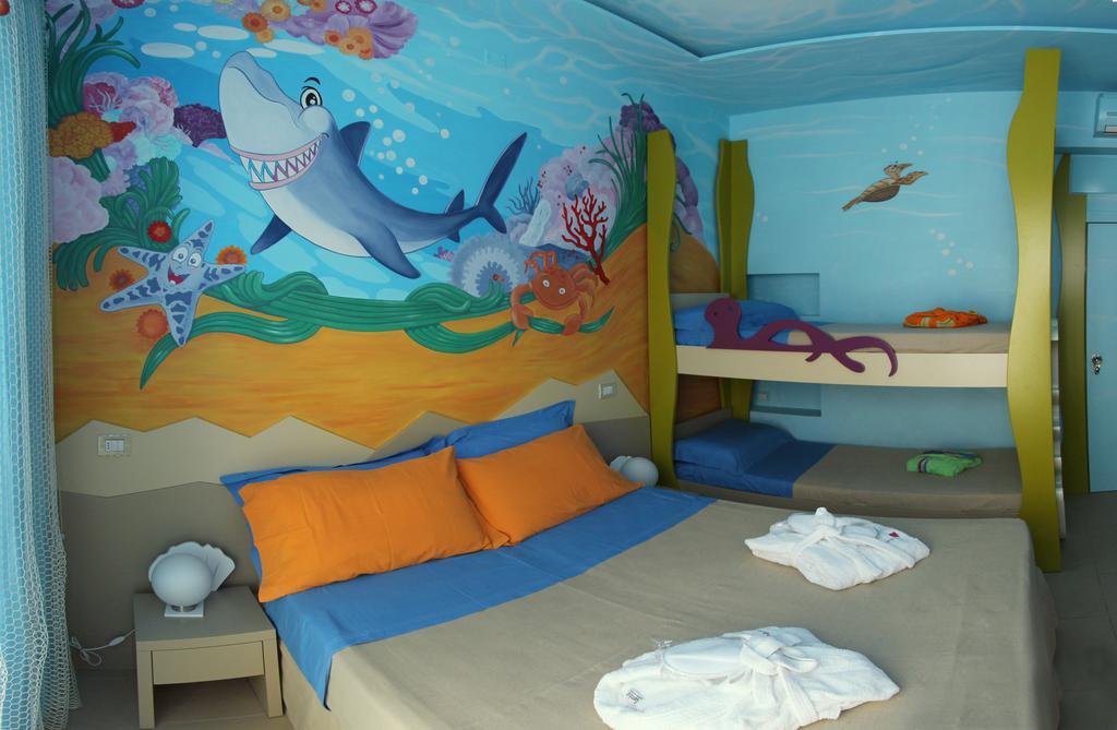 Mini hotel Rimini Bagian luar foto